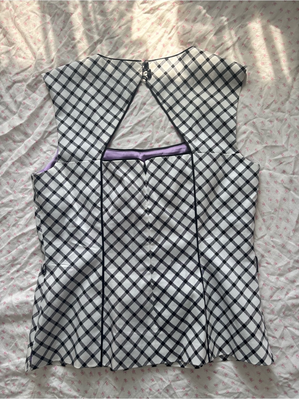 white house black market gingham blouse - Picture 3 of 3